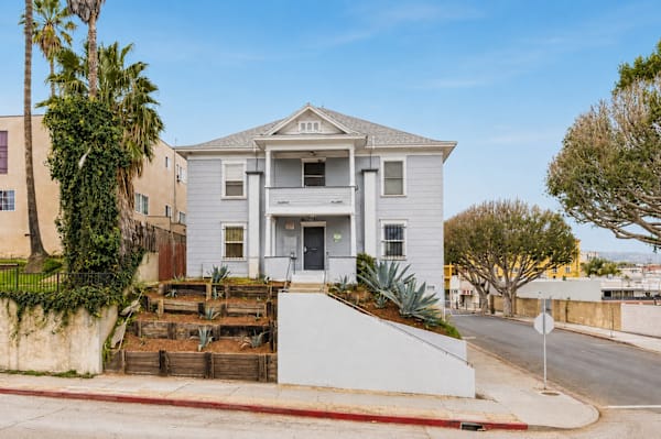 805 S Centre St property